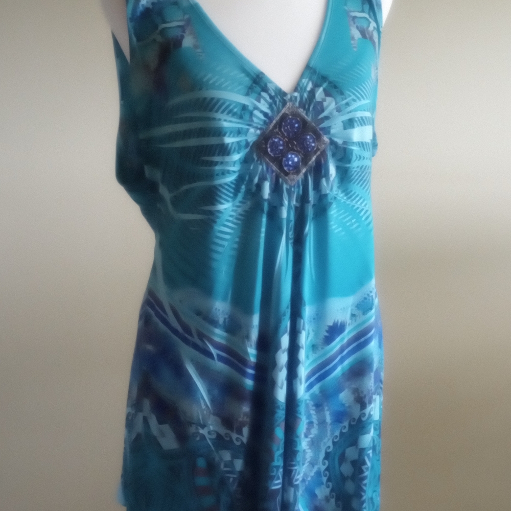 Apt 9 Swing Tank size L